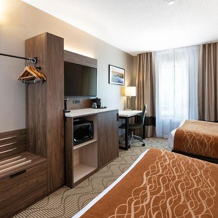 Comfort Inn Lakeshore North Bay Buitenkant foto