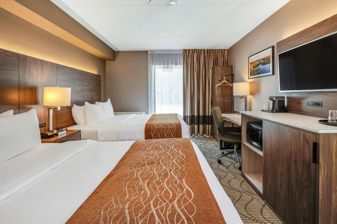 Comfort Inn Lakeshore North Bay Buitenkant foto