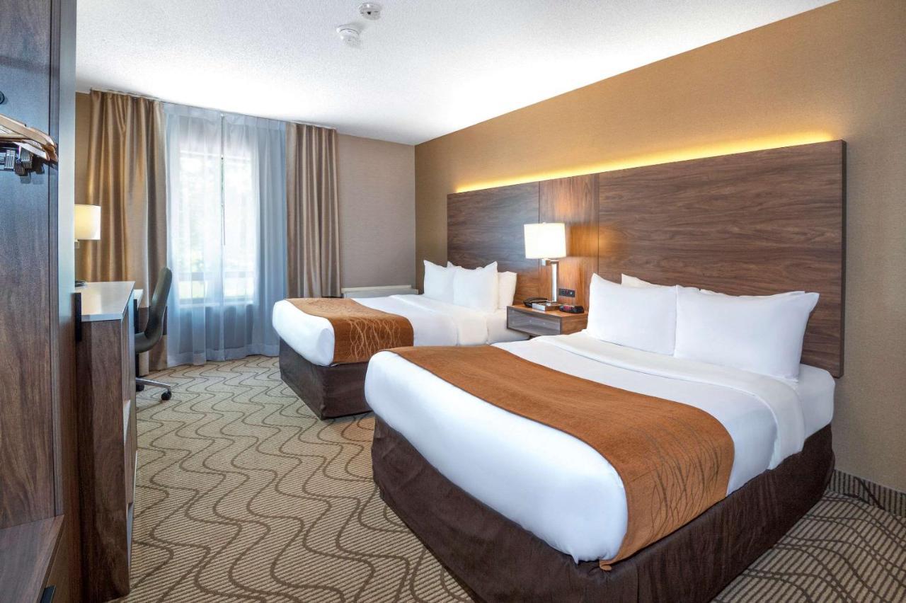 Comfort Inn Lakeshore North Bay Buitenkant foto
