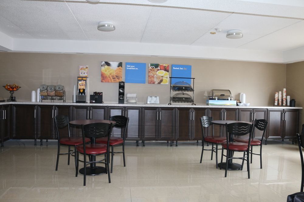 Comfort Inn Lakeshore North Bay Buitenkant foto